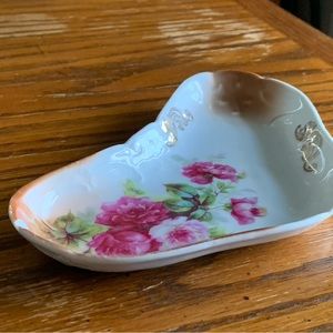 Vintage bone moon plate 🌙 🌹